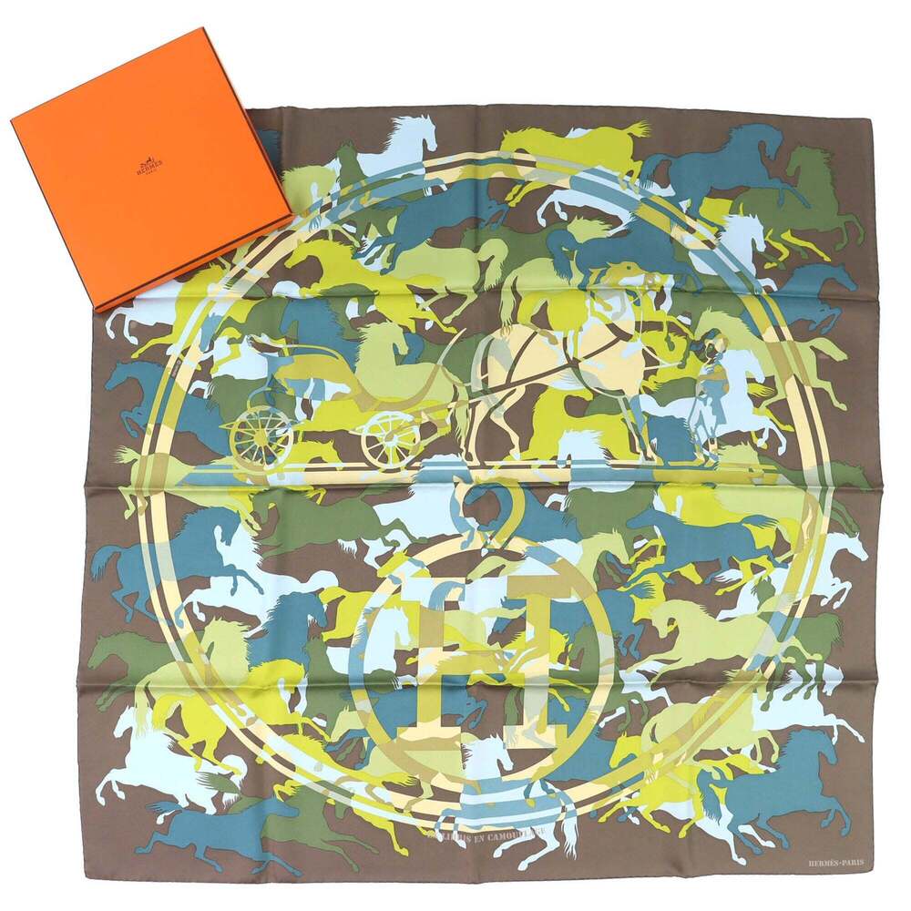 HERMES Black Silk Scarf - Picture 2 of 7